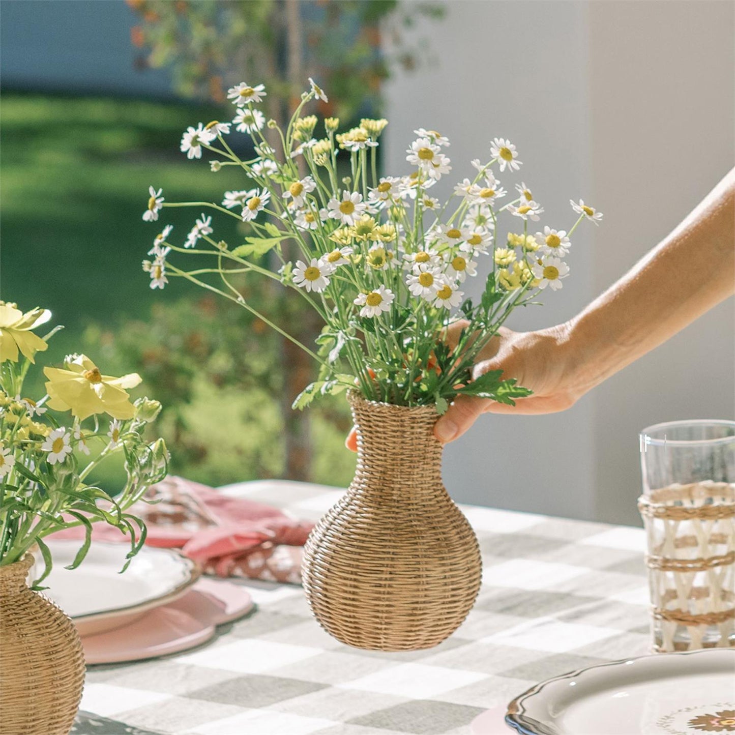 resin woven vase