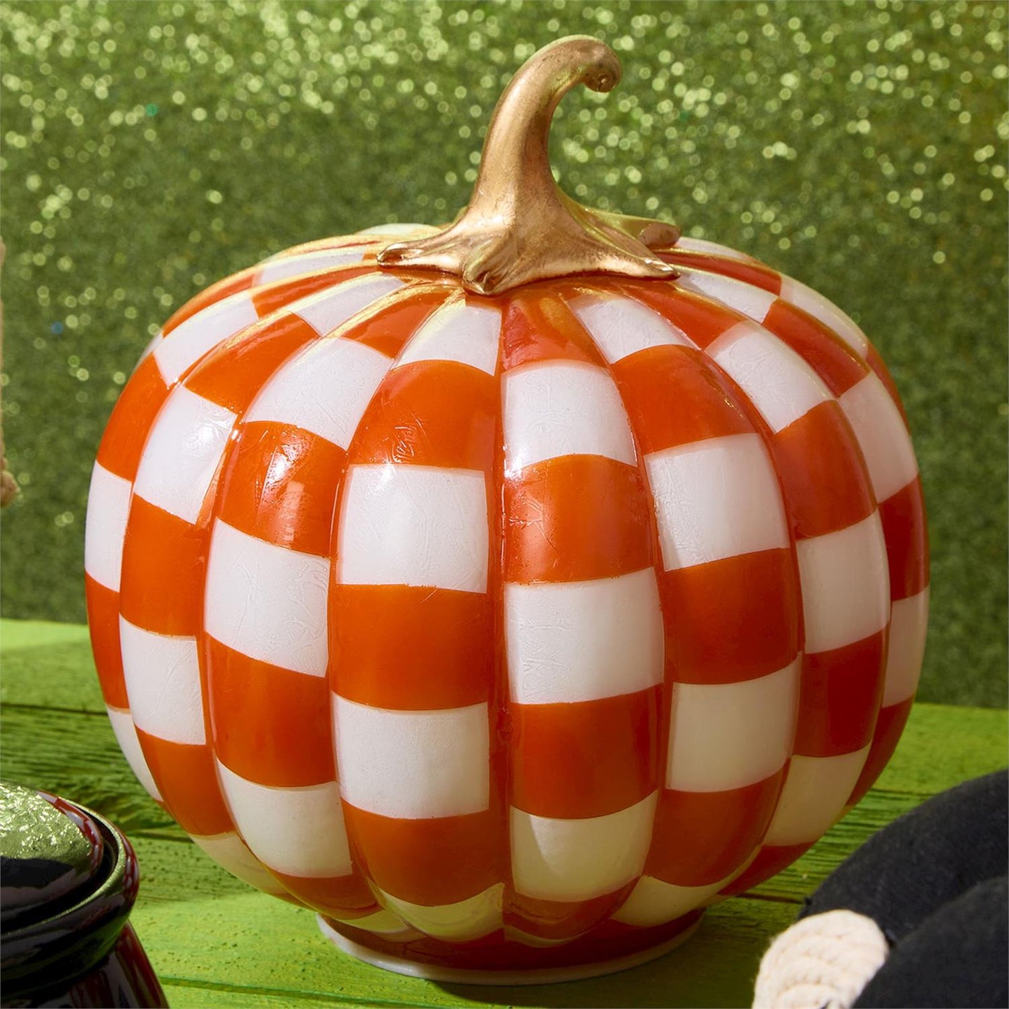 checkered pumpkins