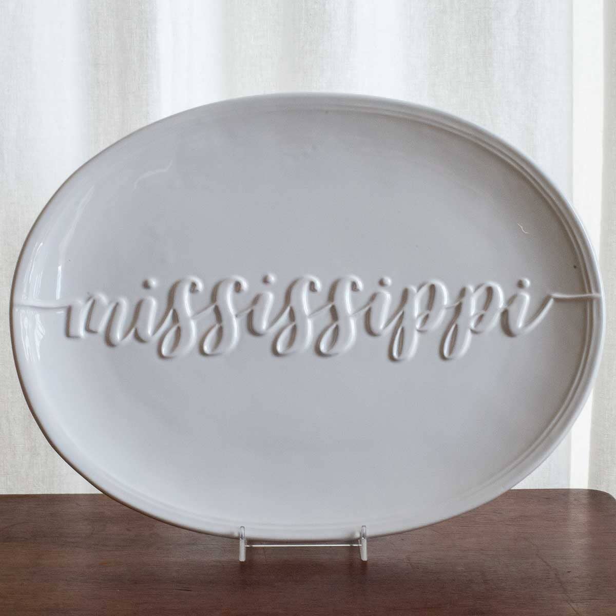 Mississippi Embossed Platter White 16x12