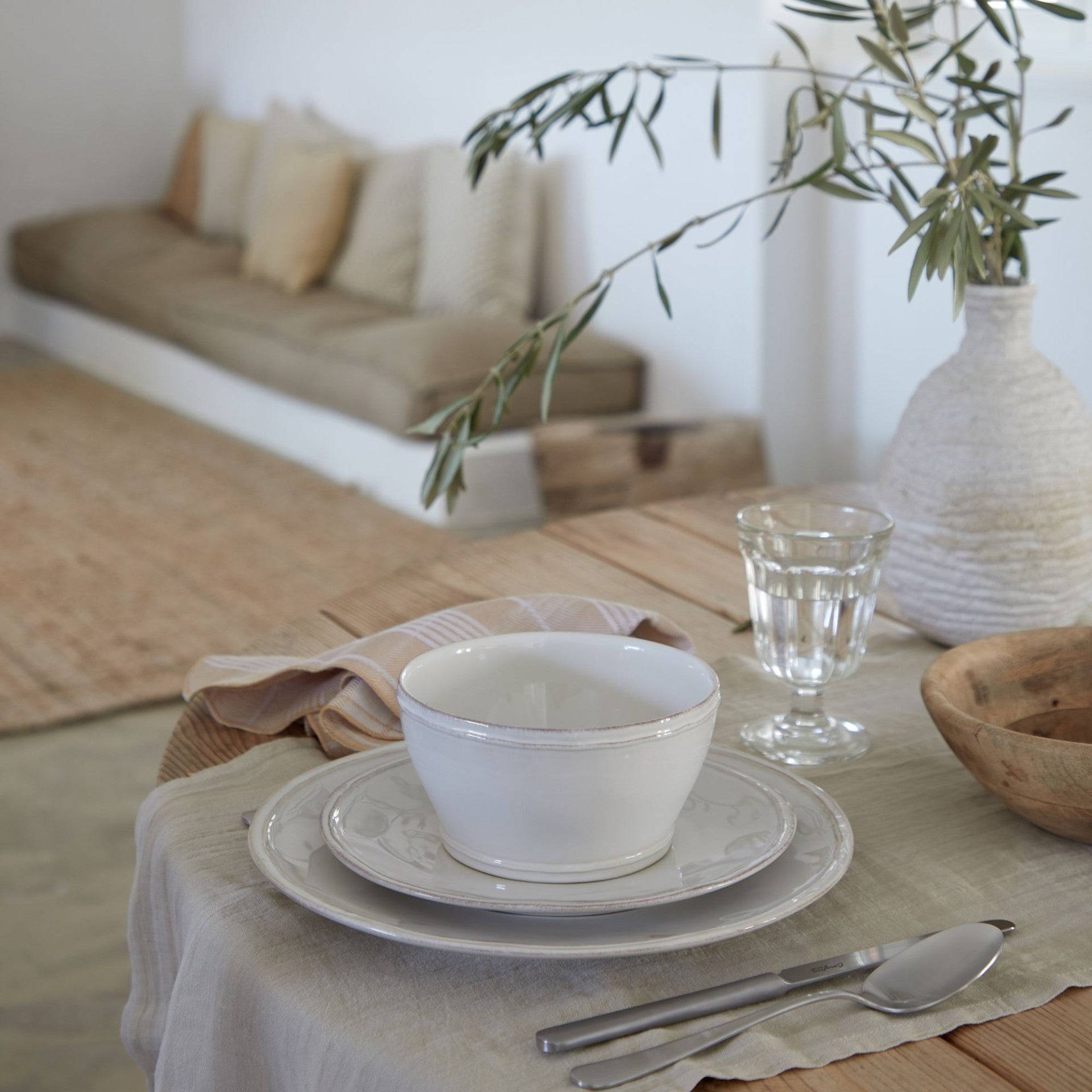 Fontana Place Setting by CasaFina