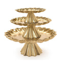 Scalloped Edge Cake Stands