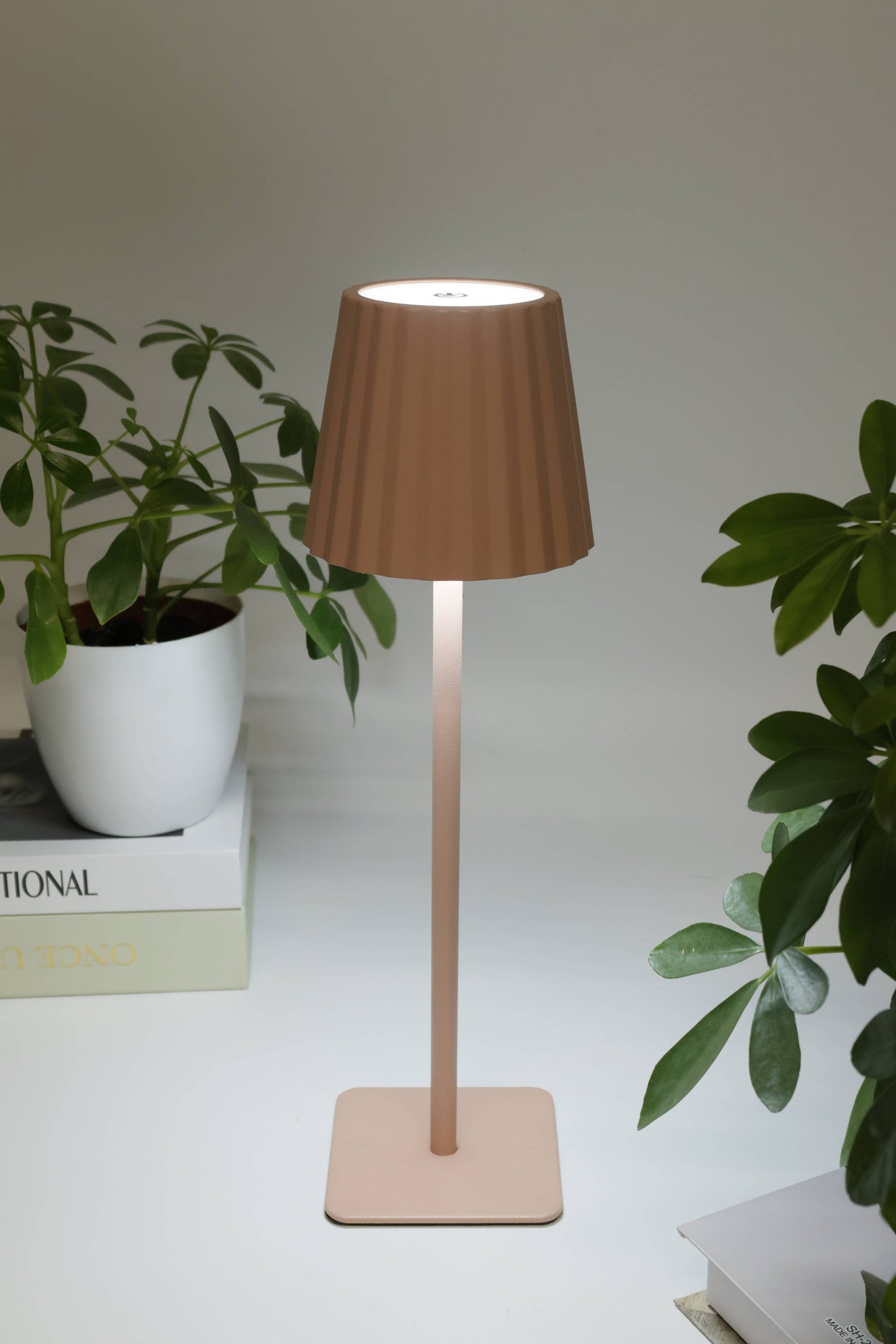 Fluted LED Touch Lamp – Dimmable, USB-C Rechargeable