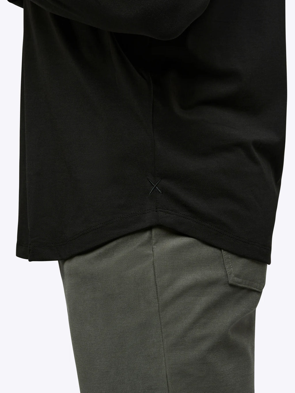 Black LS AO Curve Hem Tee