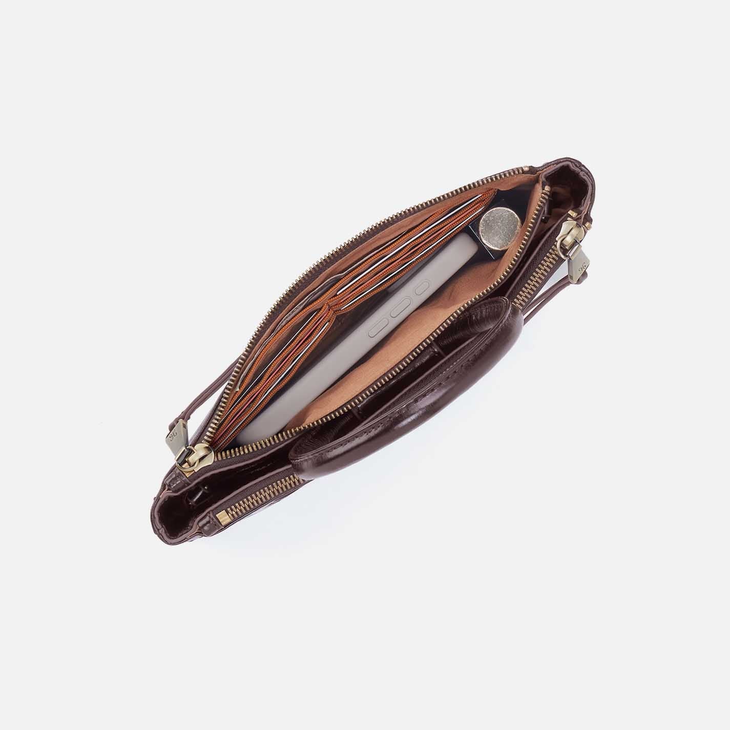 Sable Crossbody in Hearthstone