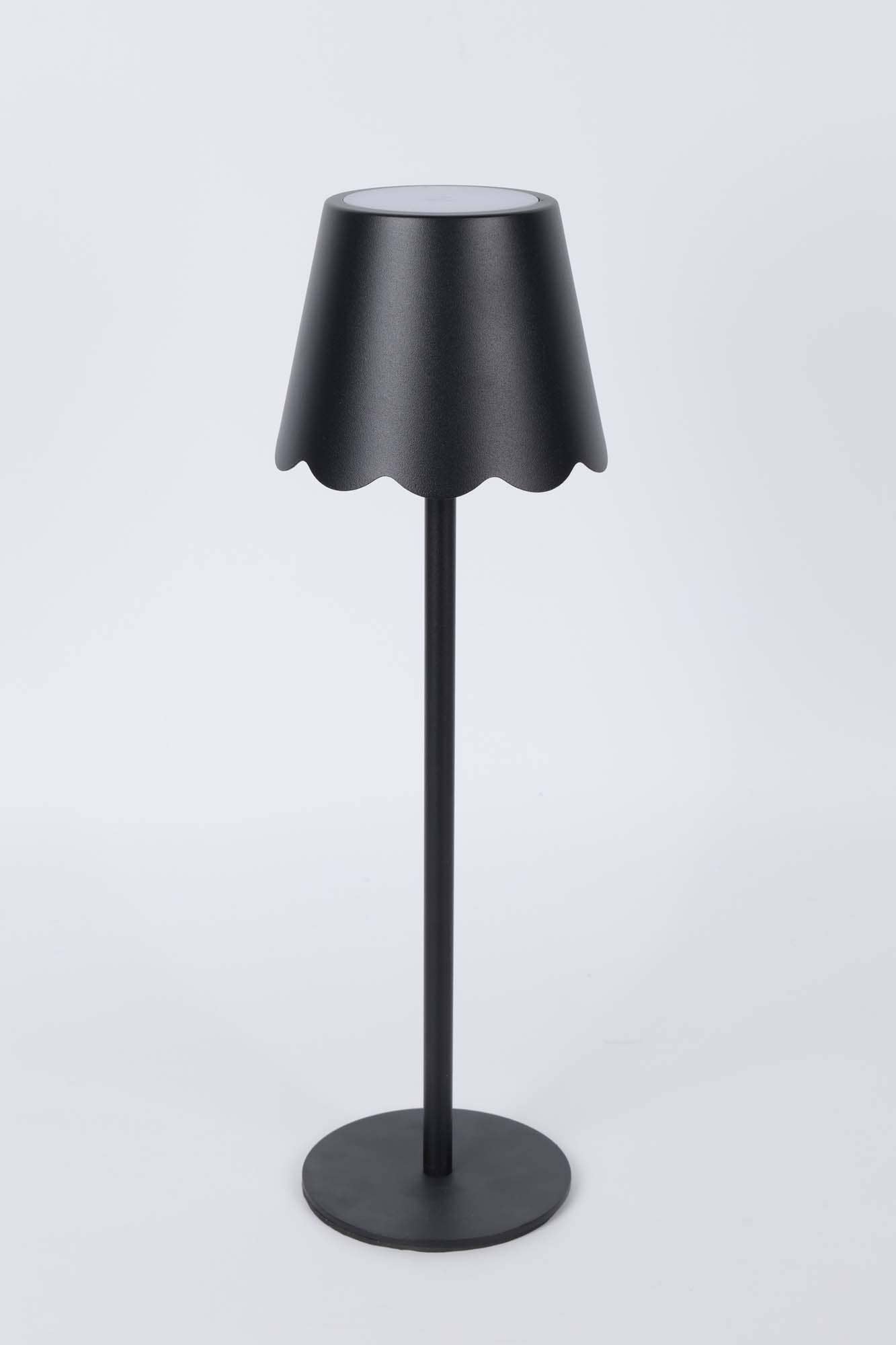LED Lamp – Scalloped Shade – Black / Gold