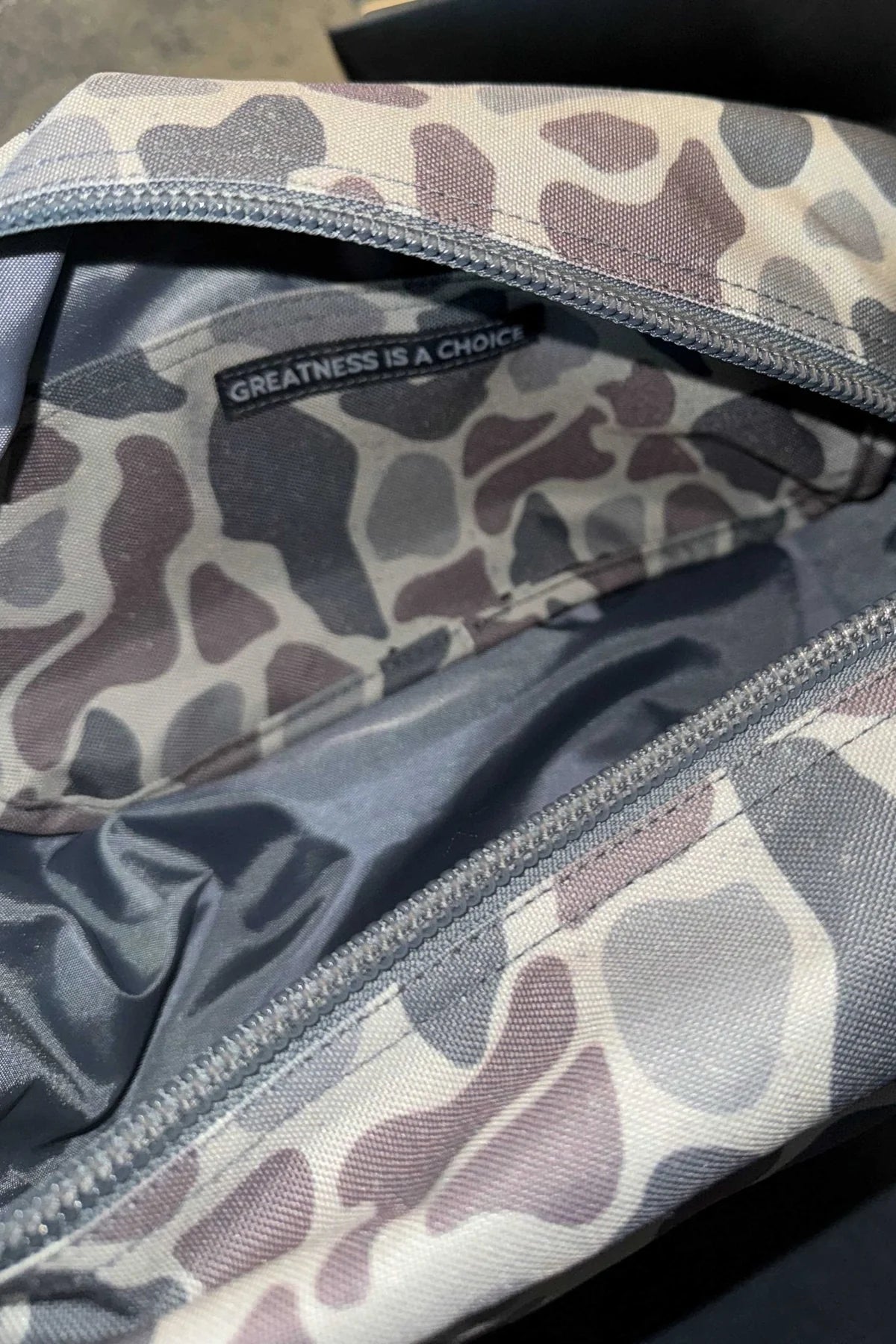 dopp kit - classic deer camo