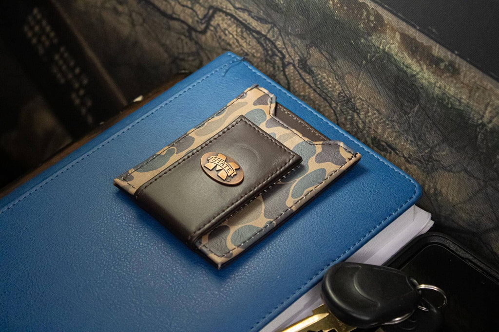MSU Bulldogs Men's Magnetic Front Pocket Old School Camo Leather Wallet.
